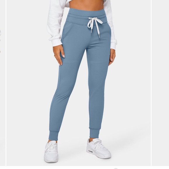 HALARA softly zero high waisted joggers in Blue shadow Size xs PETITE NWT - Picture 7 of 14